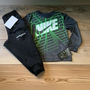 Nike Boys long sleeve shirt & jogger outfit size 3T(NWT)~PRICE IS FIRM~